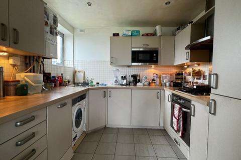 2 bedroom apartment for sale, Tideslea Path, London