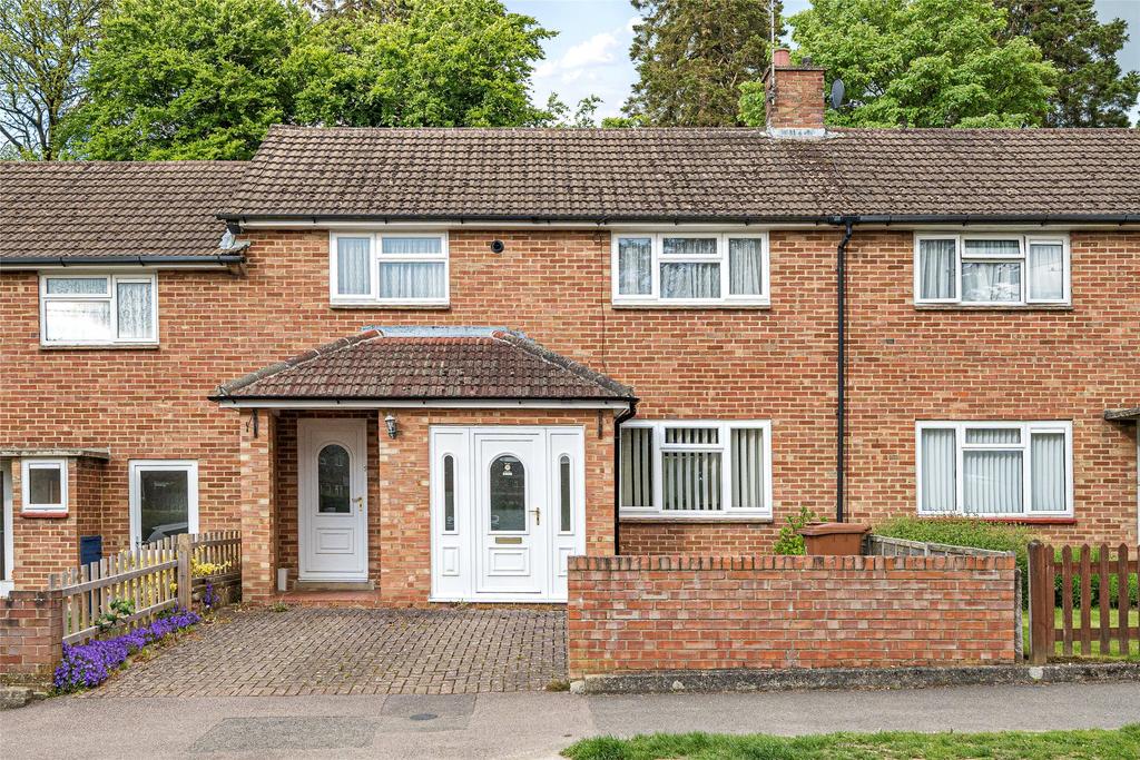 Tunbridge Wells, Kent TN2 2 bed terraced house for sale £325,000