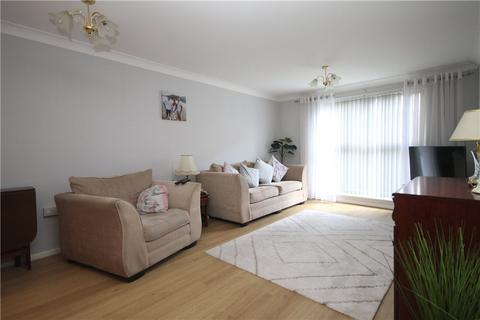 2 bedroom apartment for sale, Douglas Road, Stanwell, Staines-upon-Thames, Surrey, TW19