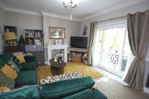 1 bedroom apartment for sale, Cambridge Road, Southend On Sea