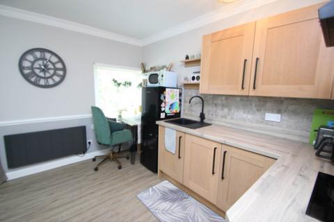 1 bedroom retirement property for sale, Cambridge Road, Southend On Sea