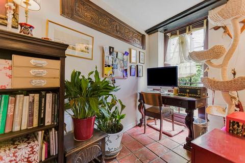 8 Crown Road, Wheatley, Oxford, OX33 1UL