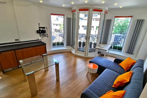 2 bedroom flat for sale, Marshall Street, London, W1F