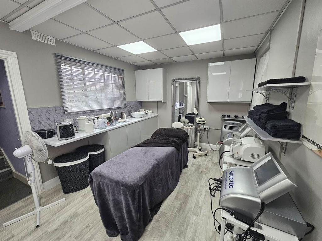 Treatment room 1