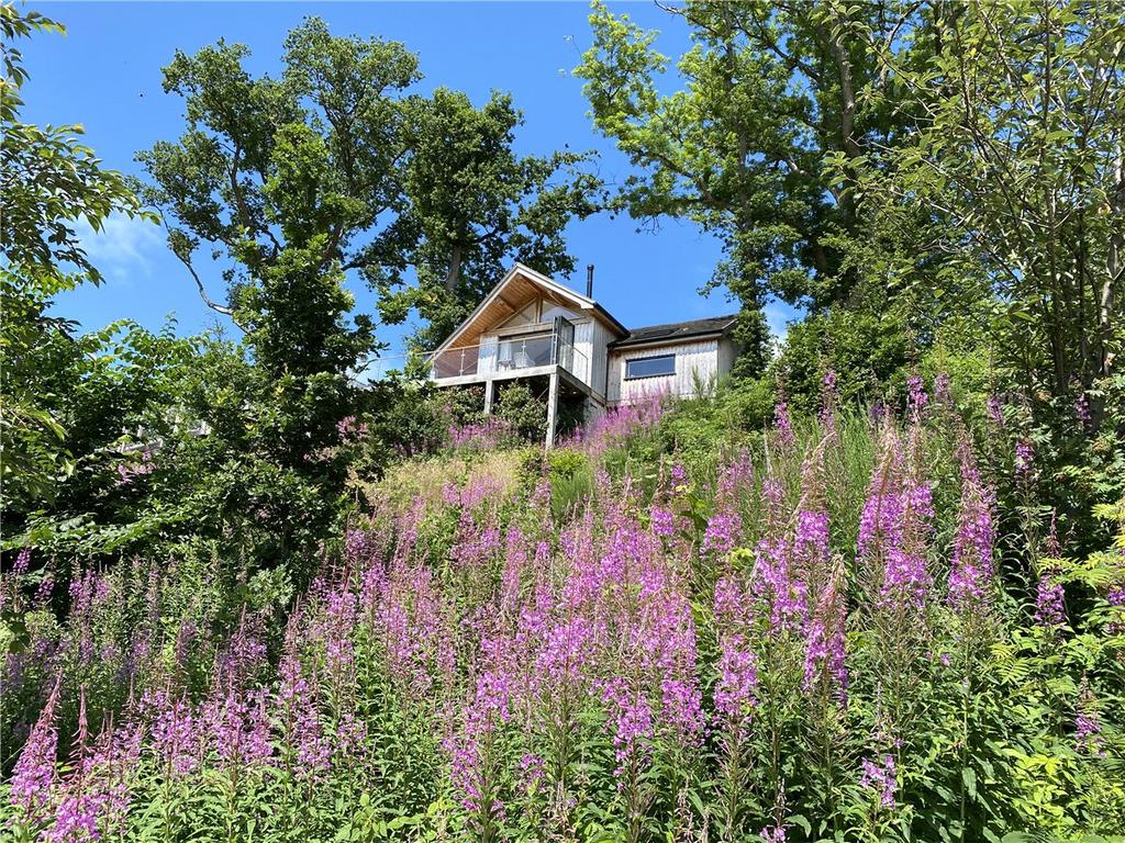 Llangyniew, Welshpool, Powys, SY21 1 bed property for sale £695,000
