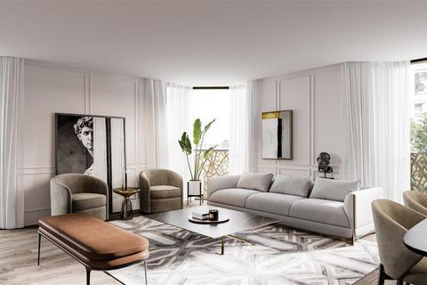 2 bedroom flat for sale, Great Portland Street, W1W