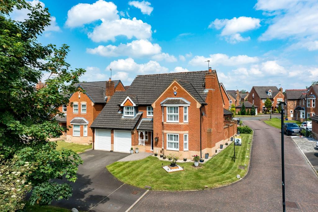 Browning Drive, Warrington WA2 4 bed detached house for sale £560,000