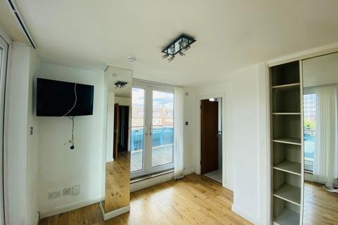 2 bedroom flat to rent, Platinum House Harrow HA1, Harrow HA1
