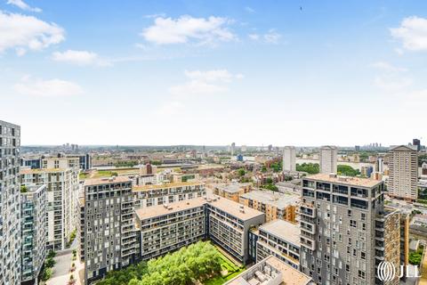 undefined, Harbour Way London E14