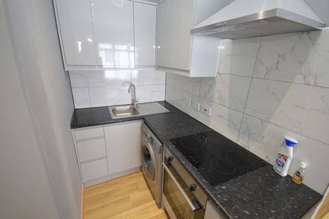 2 bedroom apartment to rent, Alexandra Road, Colchester