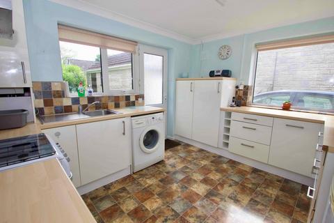 3 bedroom detached bungalow for sale, Green Lane Avenue, Street