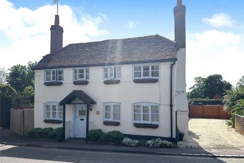 2 bedroom detached house to rent, Pangbourne Hill, Pangbourne, Reading, Berkshire, RG8