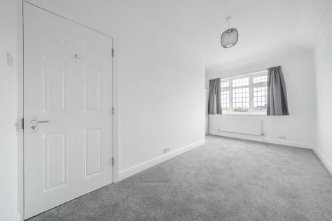 1 bedroom in a house share to rent, Barry Avenue Bexleyheath DA7