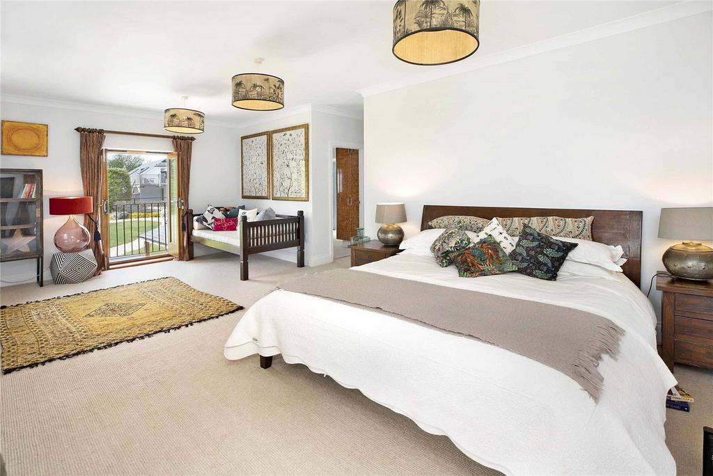 Main Bedroom