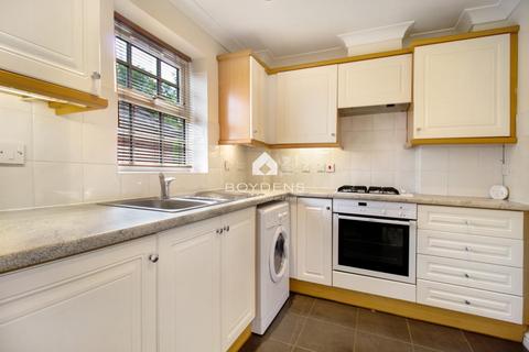 2 bedroom apartment for sale, Colchester Road, Colchester CO6