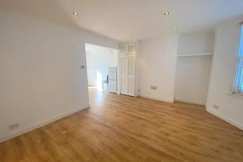 Studio for sale, Clarendon Road, Hove BN3 3WQ