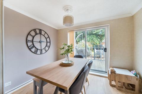 3 bedroom semi-detached house for sale, Wolsey Close, Worcester WR4