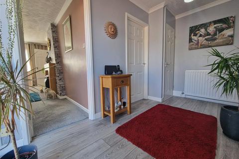 3 bedroom bungalow for sale, St. Davids Road, Pembroke, Pembrokeshire, SA71