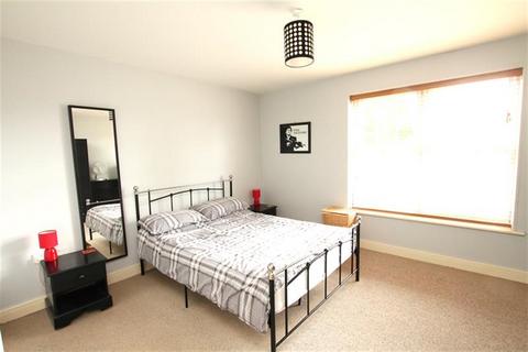 1 bedroom flat to rent, The Delta, HU17