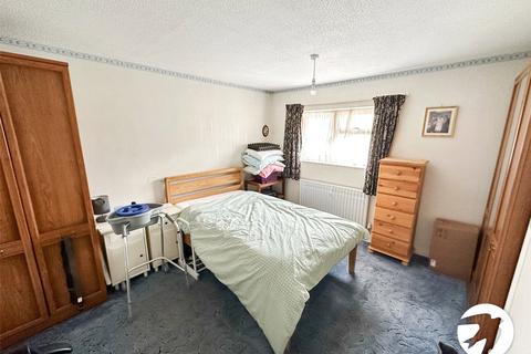 9 Barnwood Close, Rochester, ME1 3LJ