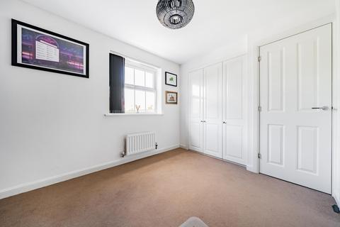 32 Atkinson Road, Hawkinge, Folkestone, CT18 7SB