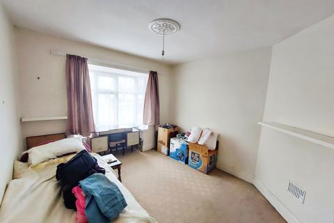 3 bedroom detached bungalow for sale, 152 St. James Lane, Willenhall, Coventry, West Midlands CV3 3FU