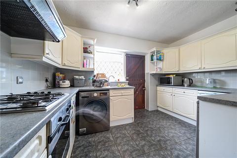 2 bedroom end of terrace house for sale, Pear Tree Avenue, Yiewsley, West Drayton
