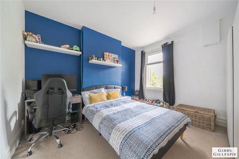 40a Hide Road, Harrow, HA1 4SF