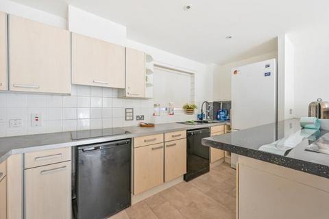 3 bedroom flat for sale, 79 Granite Apartments, 39 Windmill Lane, London, E15 1PZ