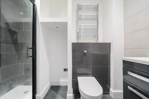 16 Culvert Lane, Uxbridge, UB8 2XB