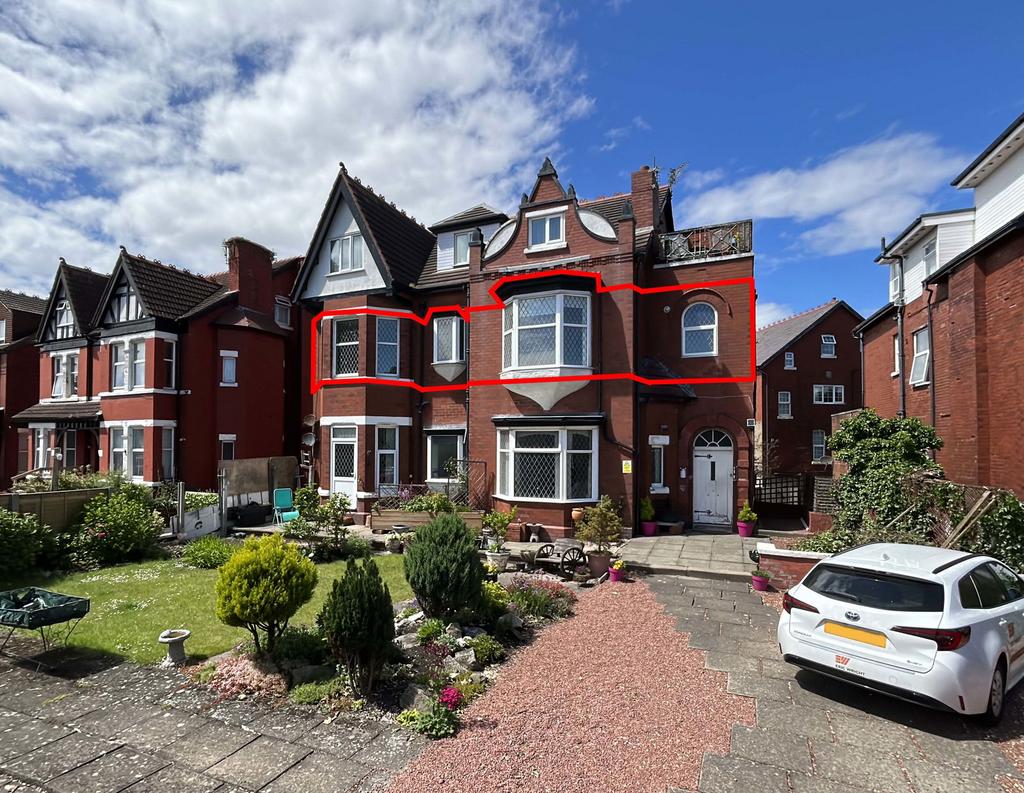 Lathom Road, Southport PR9 1 bed flat - £83,000