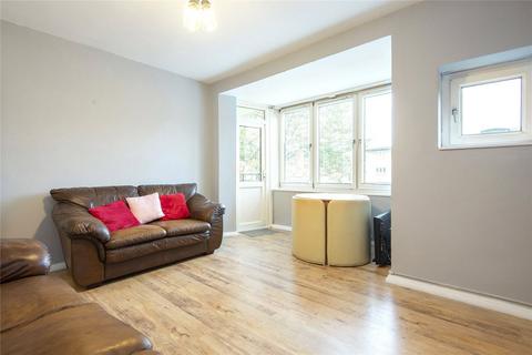 73 Wilton Estate, London, E8 1BE