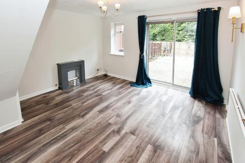 2 bedroom terraced house to rent, Windsor Court, Sandiacre, NG10