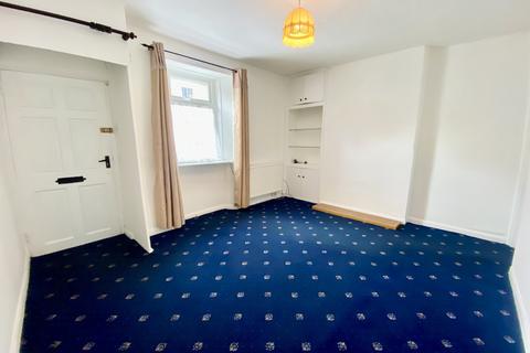 2 bedroom end of terrace house to rent, King Street, Barnard Castle DL12