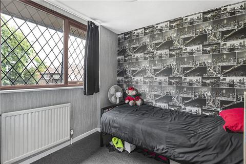 83 Chaplin Crescent, Sunbury-on-thames, TW16 7JD