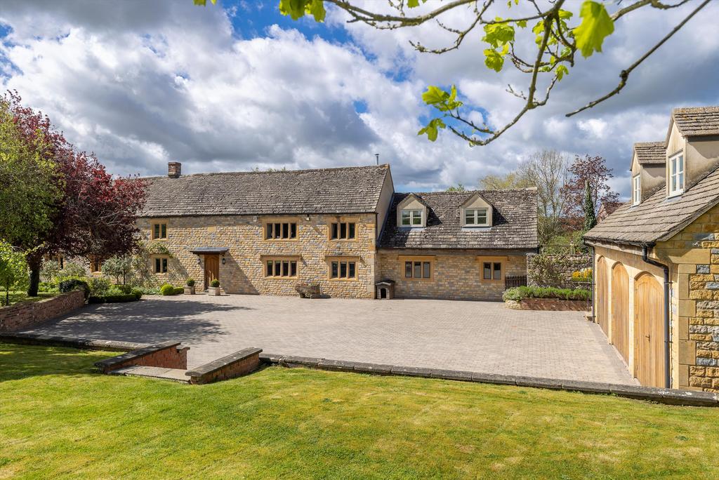 Willington, ShipstononStour... 6 bed detached house for sale £1,850,000