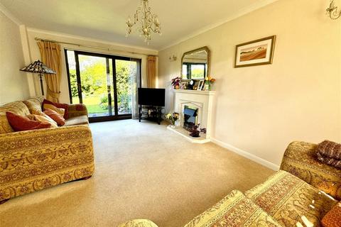 4 bedroom detached house for sale, Oaklands Close, Plymouth PL6