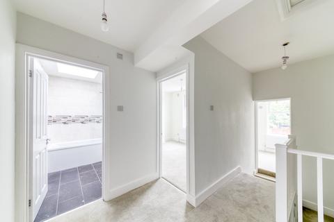15 Wortley Road, Croydon, CR0 3EB