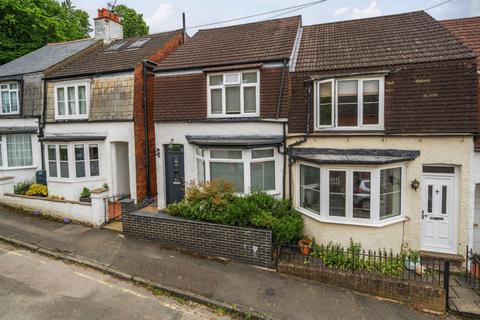 3 bedroom end of terrace house for sale, Upper South View, Farnham, GU9