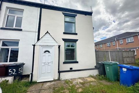 2 bedroom end of terrace house for sale, Snape Street, Radcliffe, Manchester