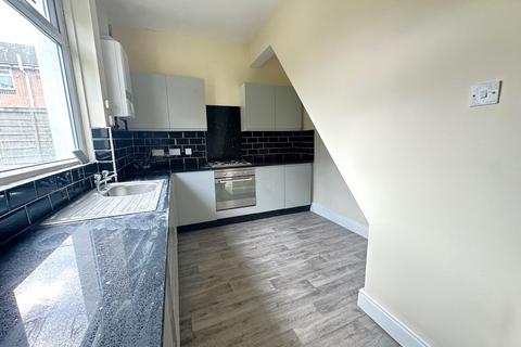 2 bedroom end of terrace house for sale, Snape Street, Radcliffe, Manchester