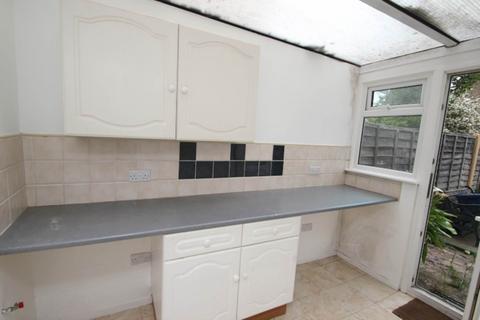 3 bedroom terraced house for sale, Bournemouth Park Road, Southend On Sea