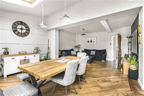 110 Wellington Road North, Hounslow, TW4 7AA