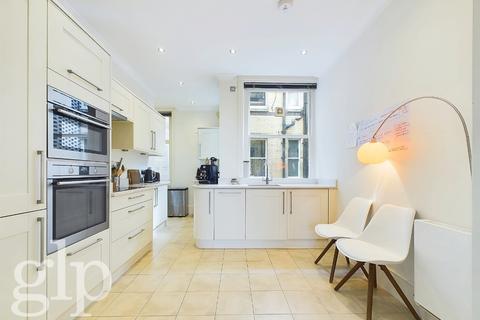 2 bedroom apartment to rent, London, Greater London, WC1E