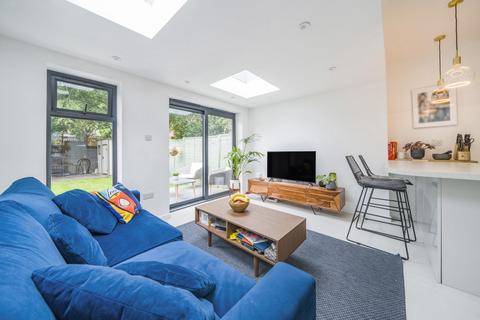 3 Connaught Road, London, W13 0TE