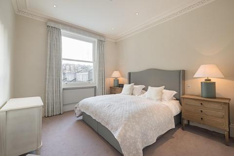 2 bedroom flat to rent, Queen's Gate Place, South Kensington, London, SW7