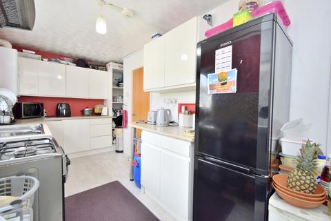 3 bedroom terraced house for sale, Croyland Green, Thurnby Lodge, Leicester, LE5