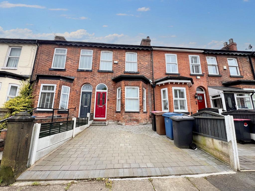 Shakespeare Crescent, Eccles, M30 2 bed terraced house for sale £220,000