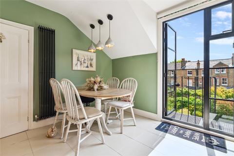 2 bedroom apartment for sale, Dalebury Road, SW17