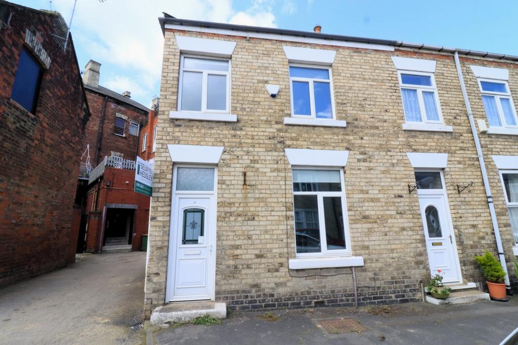 Stanhope Street, Saltburn, TS12 3 bed end of terrace house to rent £